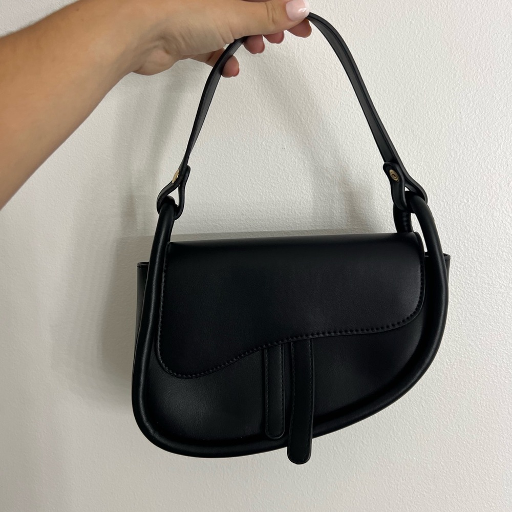lulus saddlebag Black Women's Handbag